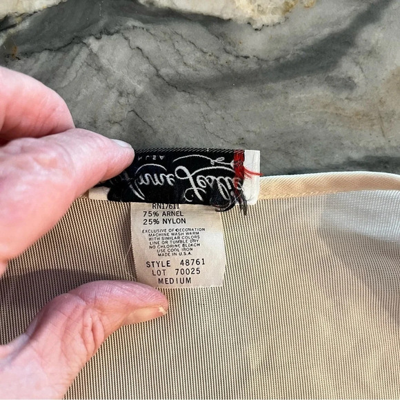 Vintage Anne Leslie Light Peach 1970s Robe Made in USA Medium - Picture 5 of 7